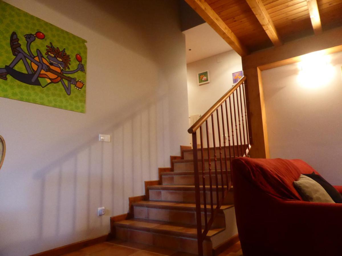 Una Casa Con Vistas En Pobes Exterior foto